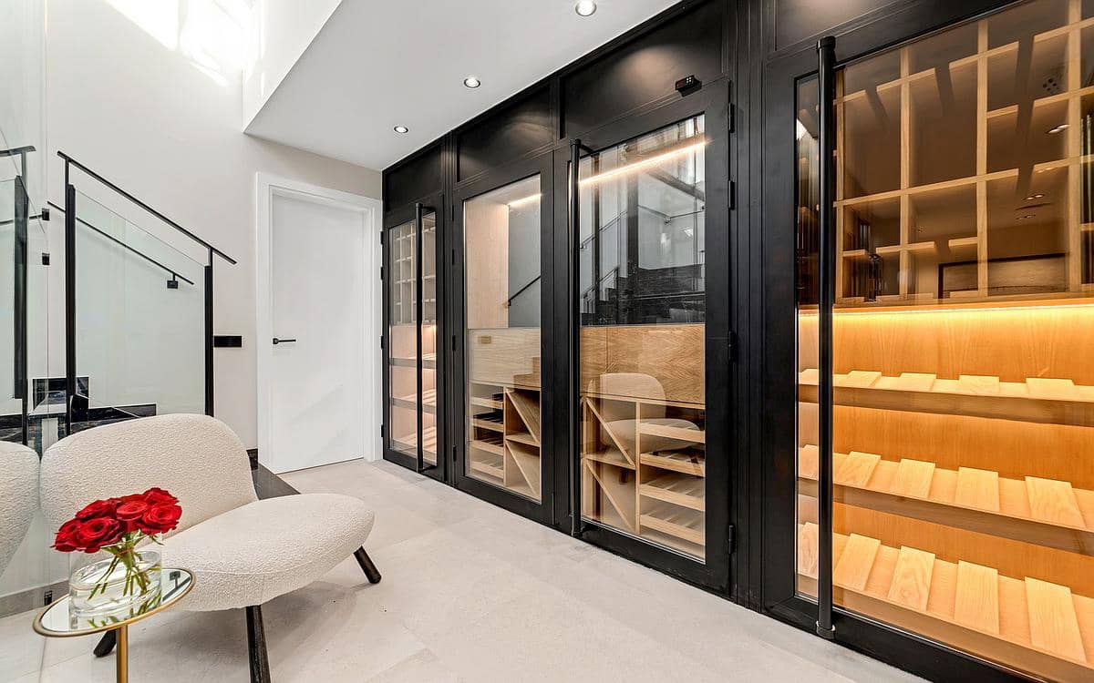 5 soverom Villa til salgs i Marbella med garasje - € 4 995 000 (Ref: 9182910)