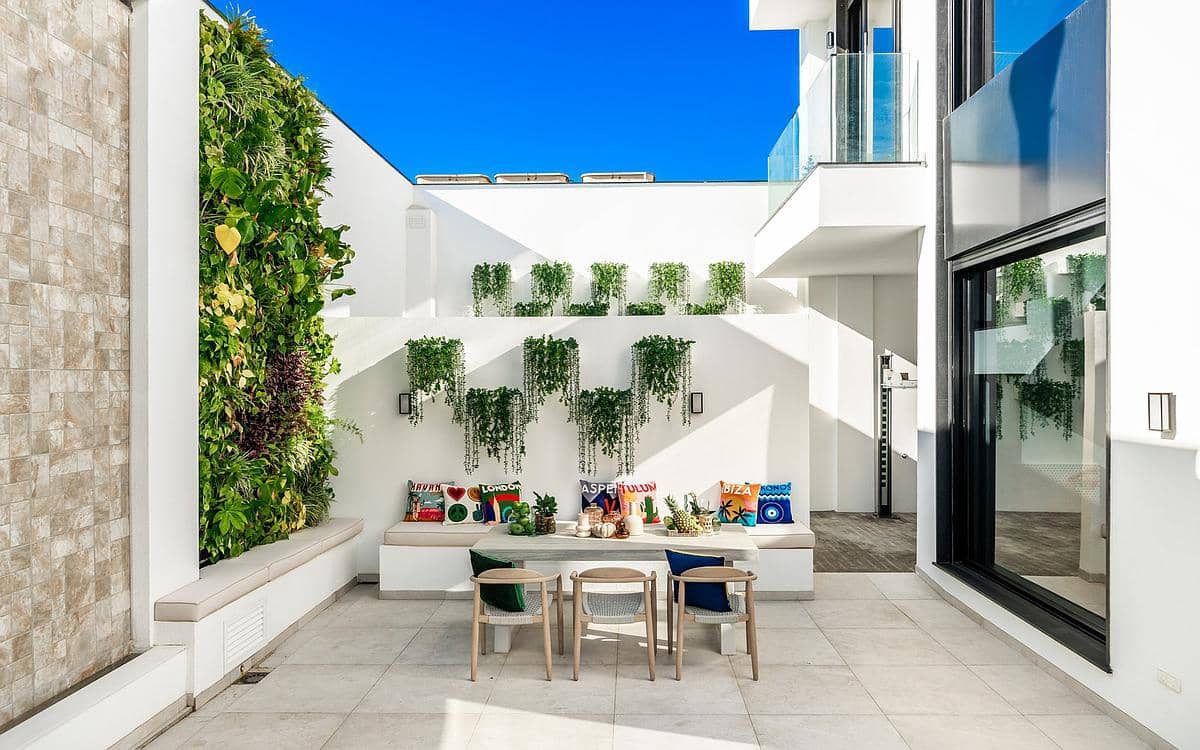 5 soverom Villa til salgs i Marbella med garasje - € 4 995 000 (Ref: 9182910)