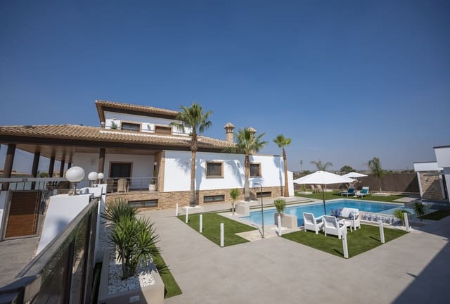 4 soveværelse Villa til salg i Avileses, Murcia by med swimmingpool - € 1.350.000 (Ref: 9182917)