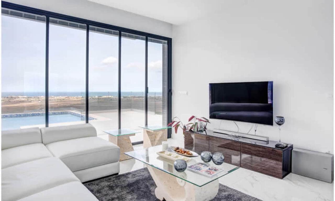 4 quarto Moradia para venda em Pedreguer com piscina - 699 000 € (Ref: 9182921)