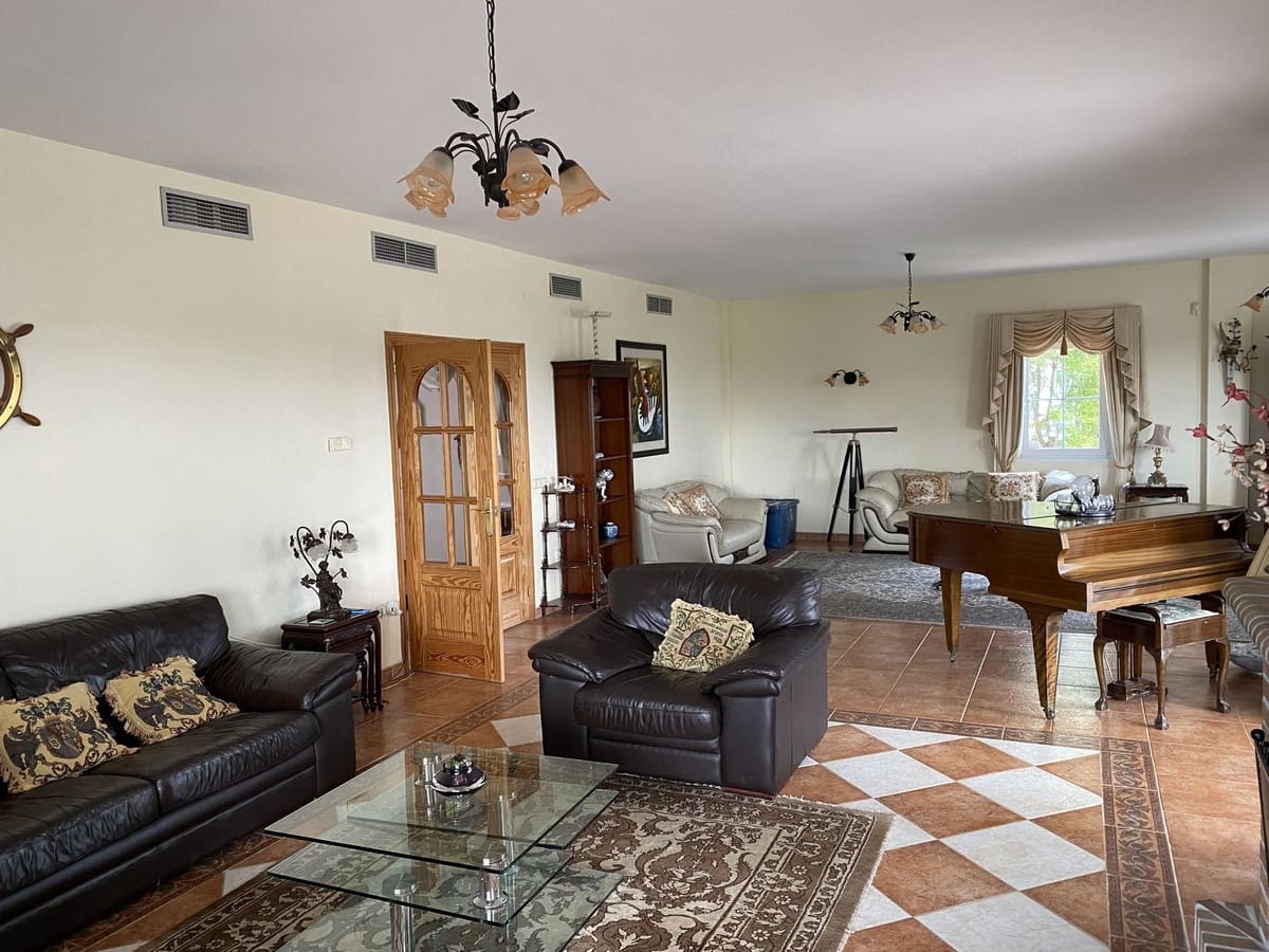 4 soverom Villa til salgs i Valtocado med svømmebasseng - € 1 300 000 (Ref: 9182934)