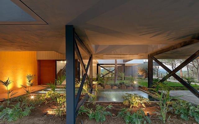 5 slaapkamer Villa te koop in Sotogrande Alto, San Roque - € 4.500.000 (Ref: 9182993)