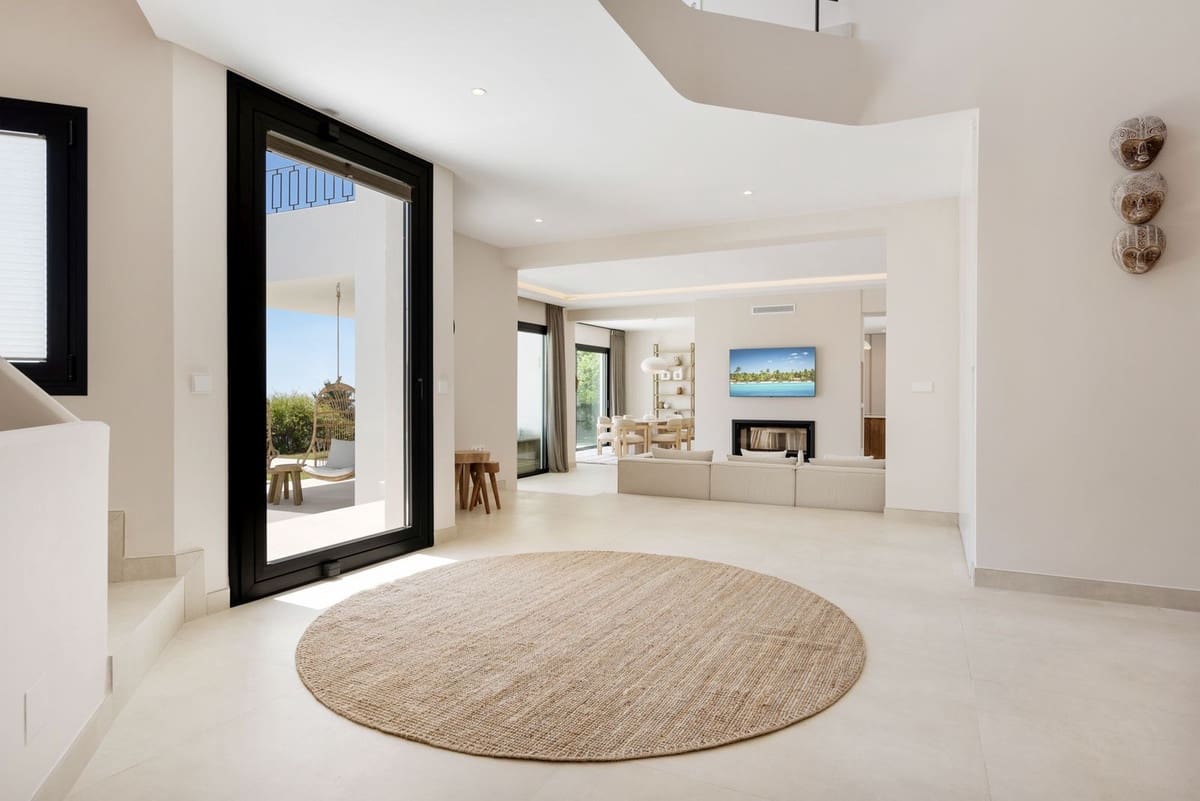 Chalet de 6 habitaciones en Benahavís en venta con piscina - 3.390.000 € (Ref: 9182998)