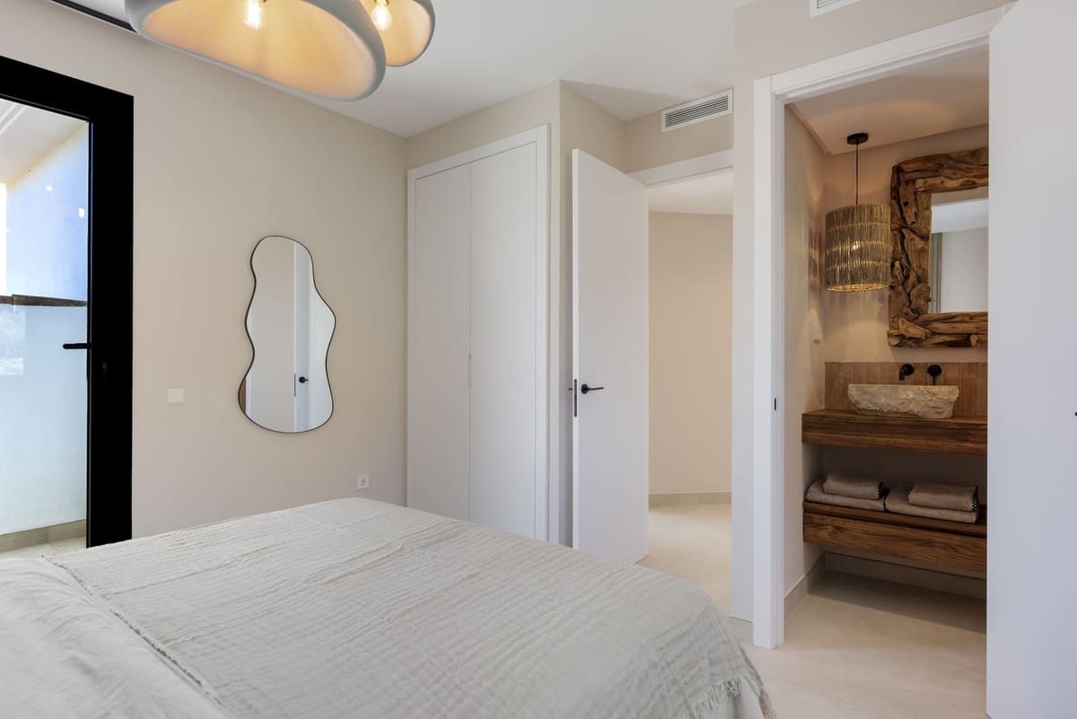 Chalet de 6 habitaciones en Benahavís en venta con piscina - 3.390.000 € (Ref: 9182998)