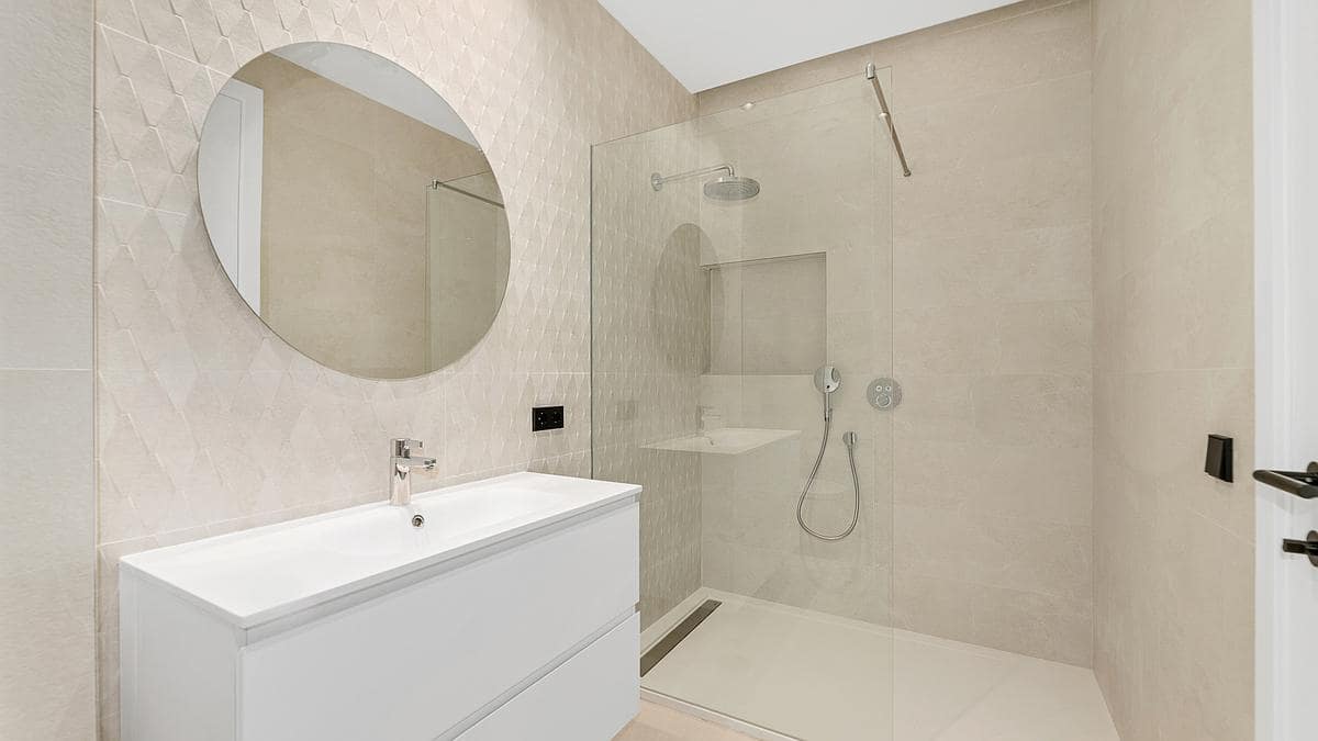 5 slaapkamer Villa te koop in Marbella - € 2.495.000 (Ref: 9183020)