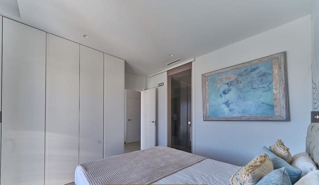 Chalet de 3 habitaciones en Finestrat en venta con piscina - 585.000 € (Ref: 9183052)