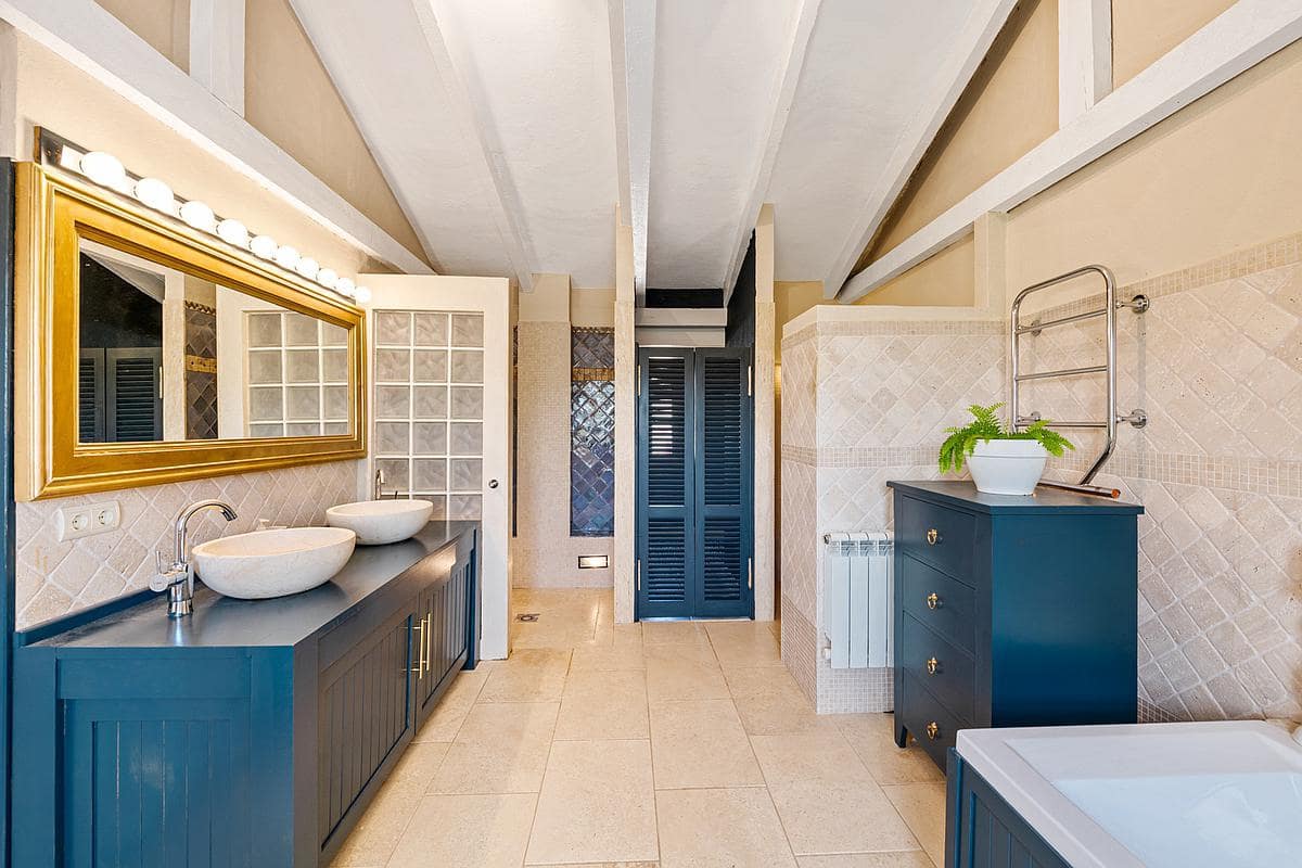 7 soveværelse Villa til salg i Benahavis med swimmingpool - € 2.750.000 (Ref: 9183056)