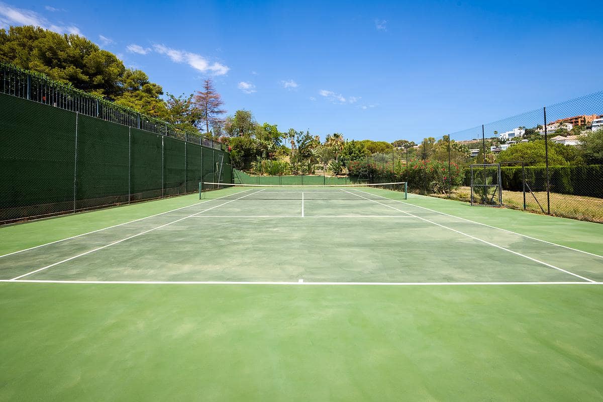 7 soveværelse Villa til salg i Benahavis med swimmingpool - € 2.750.000 (Ref: 9183056)