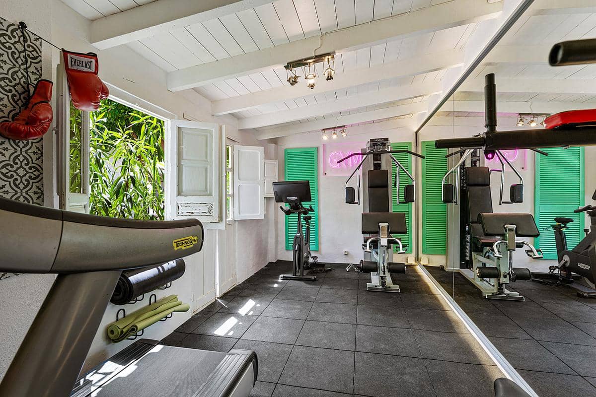 7 soveværelse Villa til salg i Benahavis med swimmingpool - € 2.750.000 (Ref: 9183056)