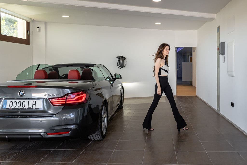 4 bedroom Villa for sale in Benidorm with pool garage - € 2,800,000 (Ref: 9183071)