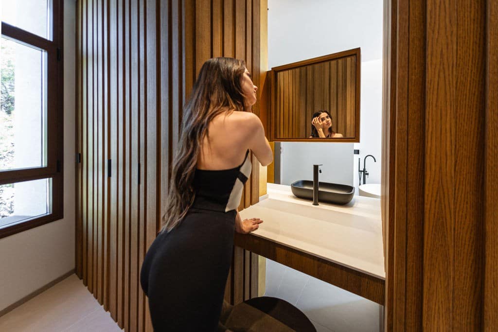 4 bedroom Villa for sale in Benidorm with pool garage - € 2,800,000 (Ref: 9183071)