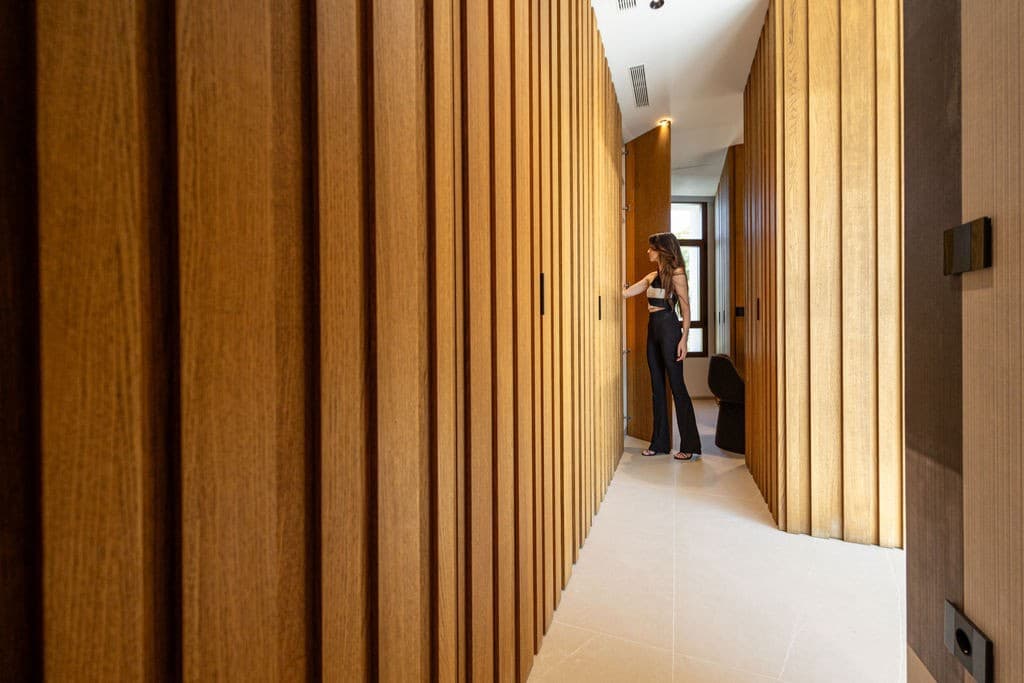 4 bedroom Villa for sale in Benidorm with pool garage - € 2,800,000 (Ref: 9183071)