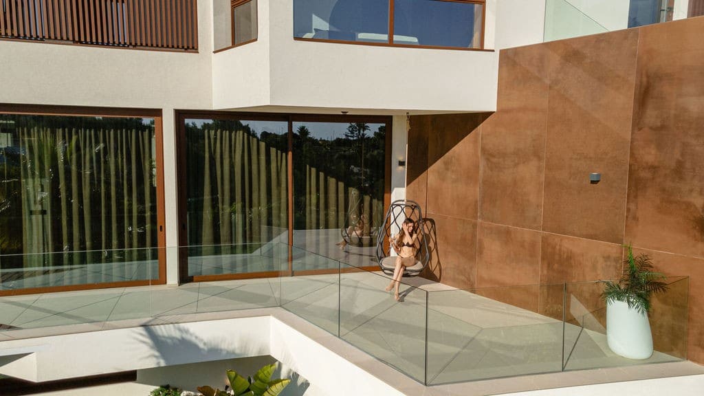 4 bedroom Villa for sale in Benidorm with pool garage - € 2,800,000 (Ref: 9183071)