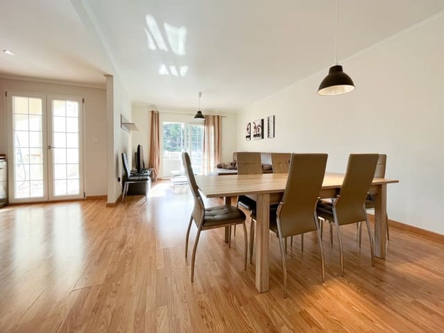 Chalet de 4 habitaciones en La Nucia en venta con piscina garaje - 1.260.000 € (Ref: 9183118)