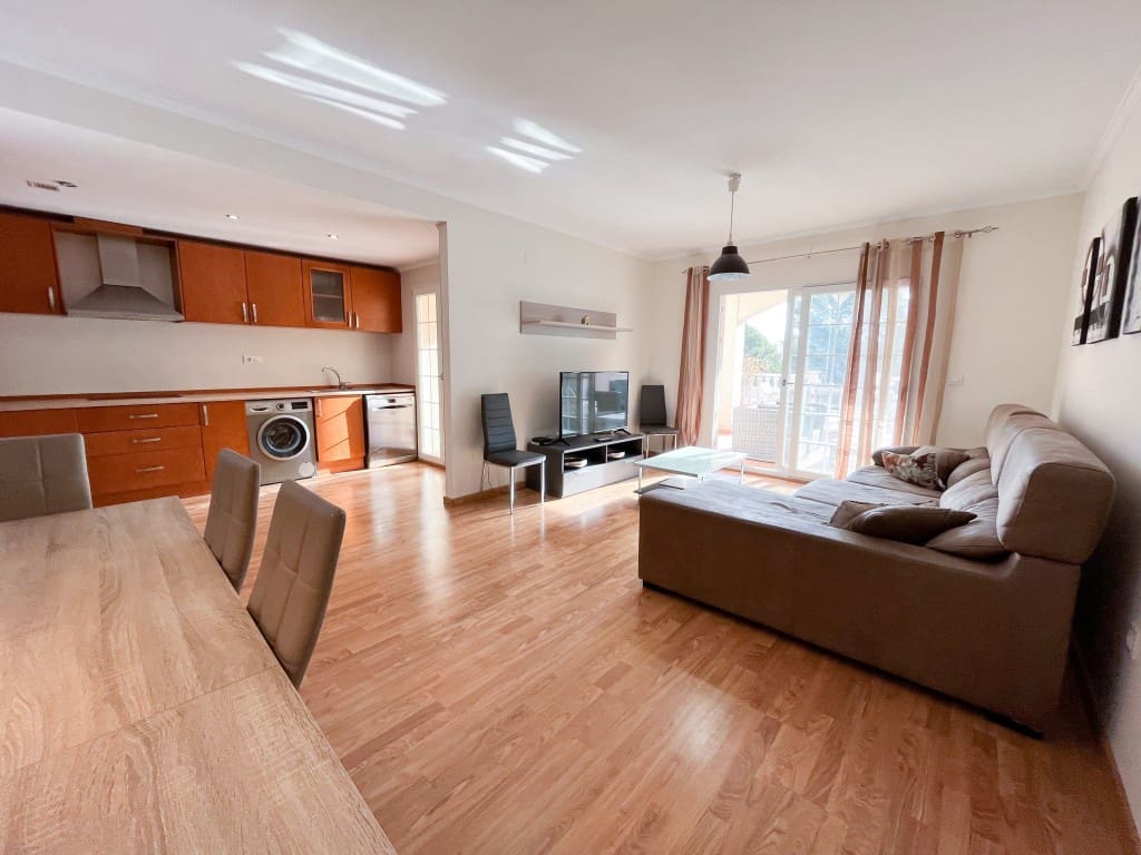 Chalet de 4 habitaciones en La Nucia en venta con piscina garaje - 1.260.000 € (Ref: 9183118)