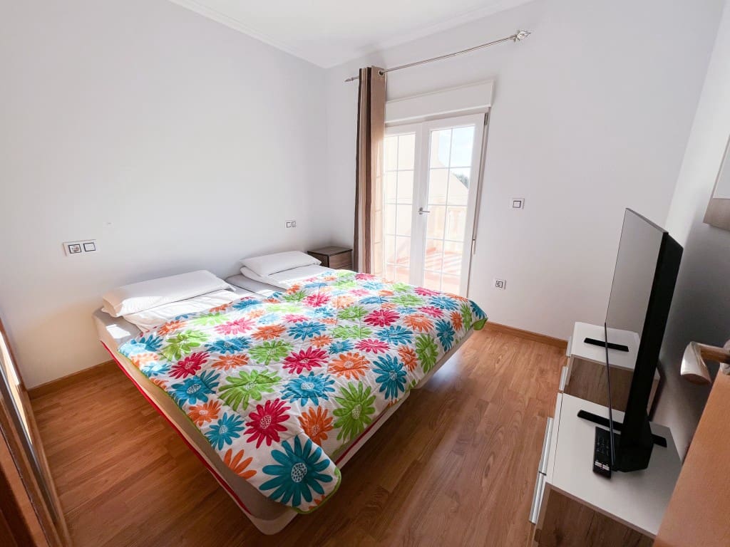 Chalet de 4 habitaciones en La Nucia en venta con piscina garaje - 1.260.000 € (Ref: 9183118)