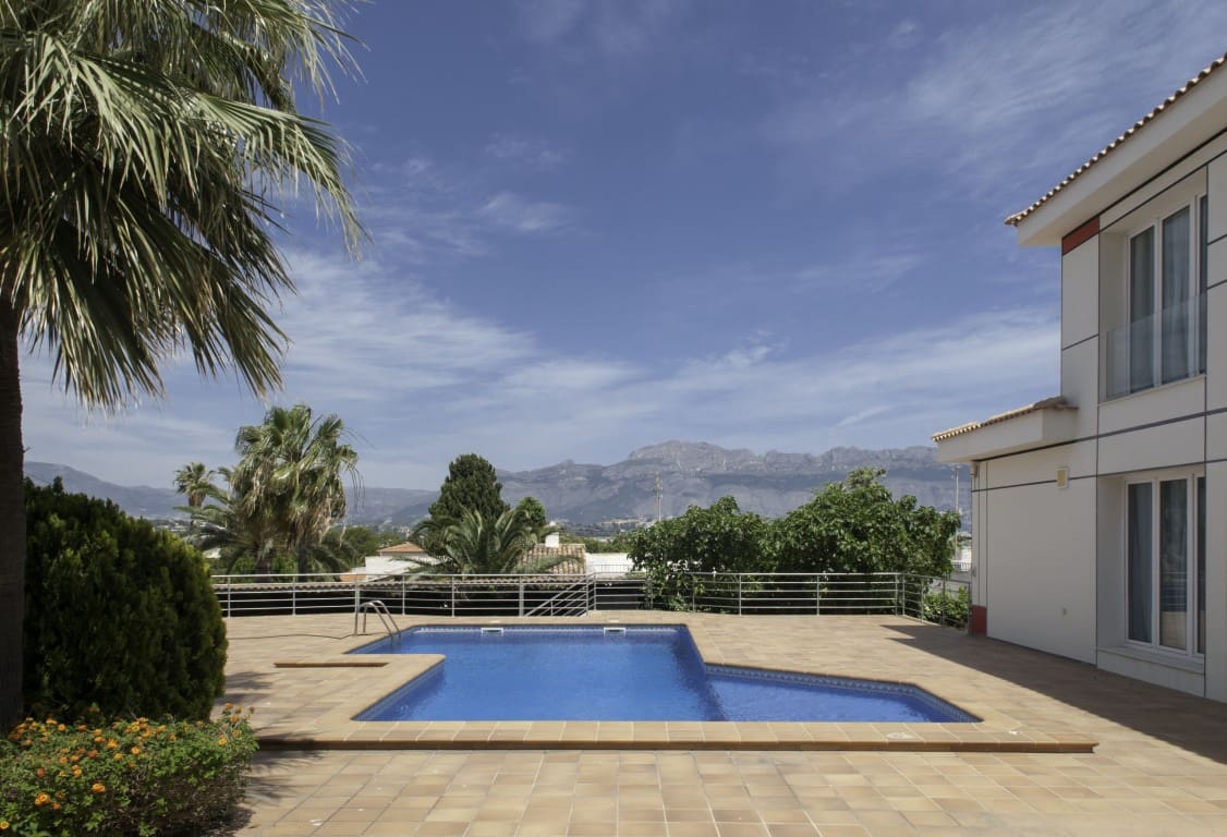 6 soveværelse Villa til salg i Albir med swimmingpool garage - € 2.200.000 (Ref: 9183124)