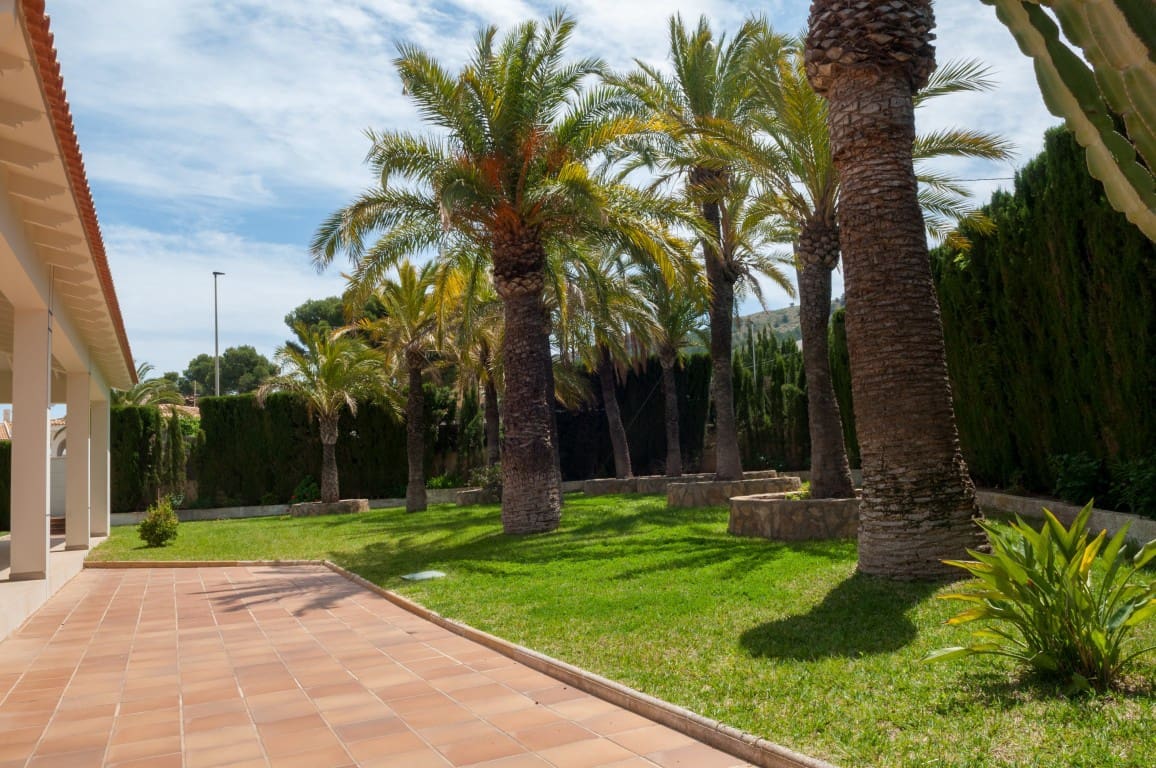 6 soveværelse Villa til salg i Albir med swimmingpool garage - € 2.200.000 (Ref: 9183124)