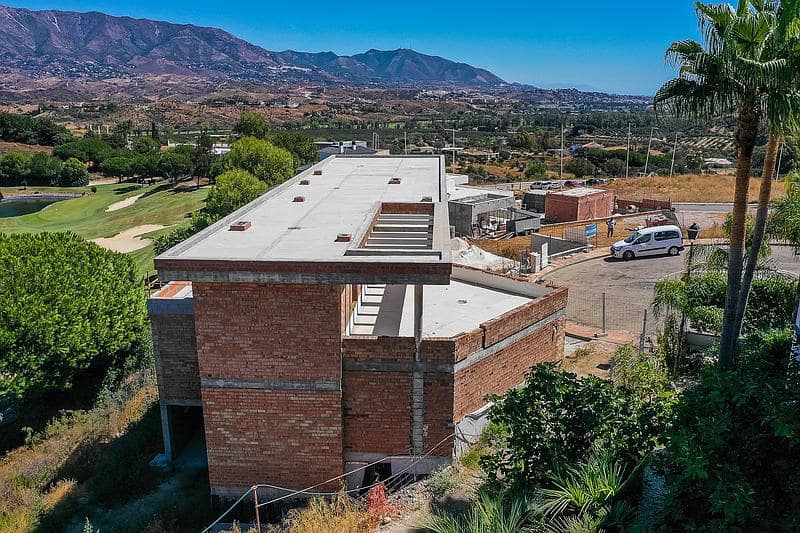 4 soveværelse Villa til salg i La Cala Golf med garage - € 1.190.000 (Ref: 9183145)