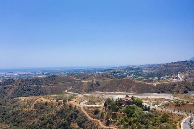 Tomt till salu i La Zagaleta - El Madroñal, Benahavís - 930 000 € (Ref: 9183166)