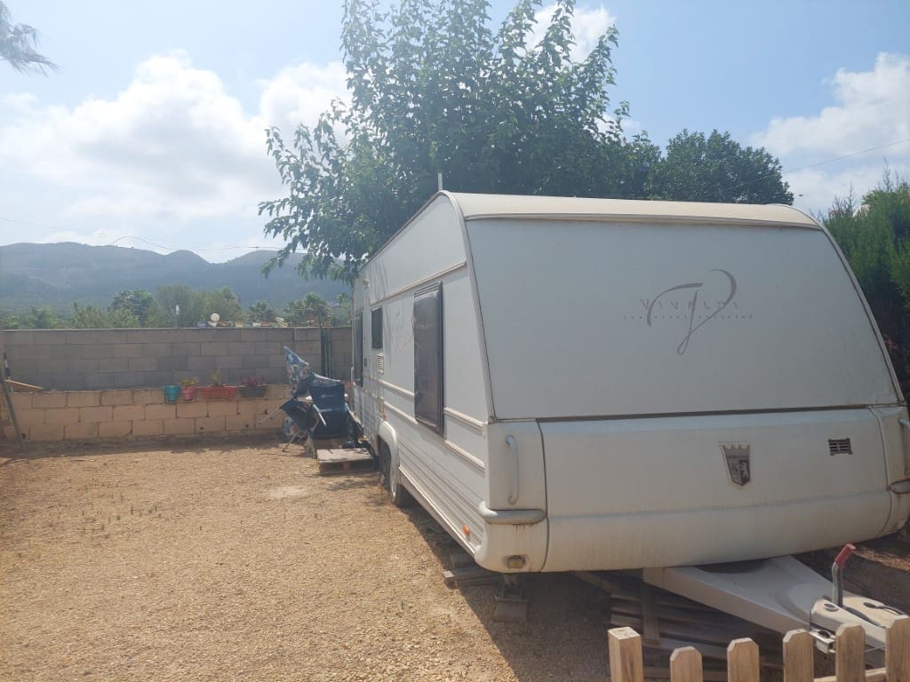 Biznes na sprzedaż w Benidorm z basenem - 1 400 000 € (Ref: 9183172)