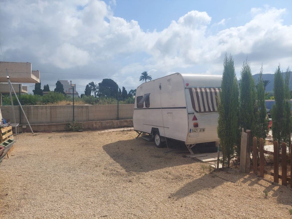 Biznes na sprzedaż w Benidorm z basenem - 1 400 000 € (Ref: 9183172)