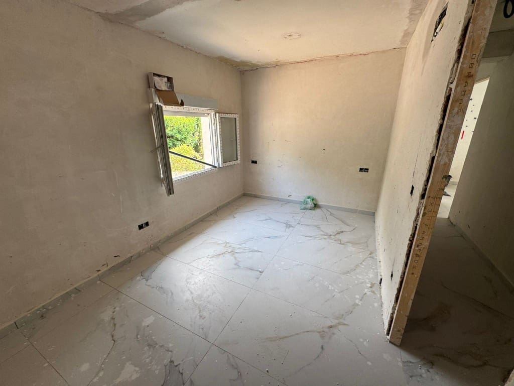 4 bedroom Villa for sale in Altea with garage - € 835,000 (Ref: 9188843)