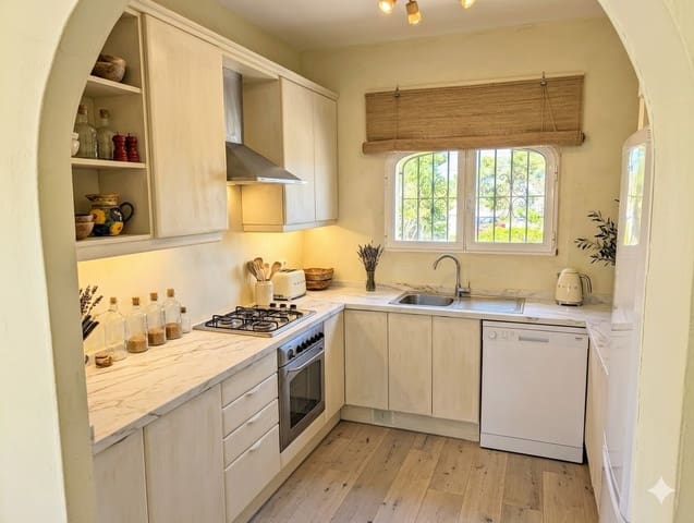 4 soveværelse Villa til salg i Benimeit - Tabaira, Teulada-Moraira med swimmingpool garage - € 875.000 (Ref: 9192771)