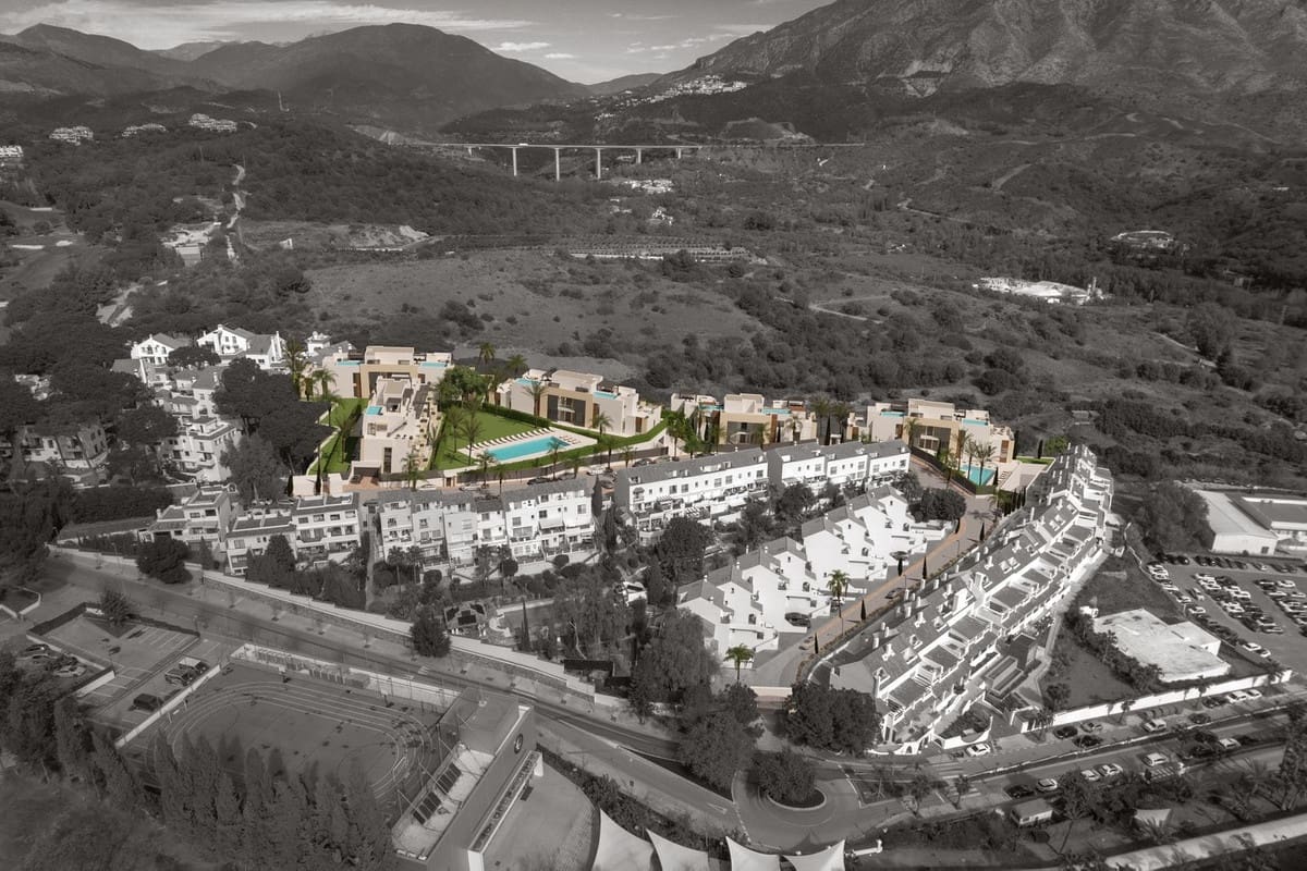 3 soveværelse Penthouse til salg i Aloha Golf med swimmingpool - € 2.141.850 (Ref: 9194015)