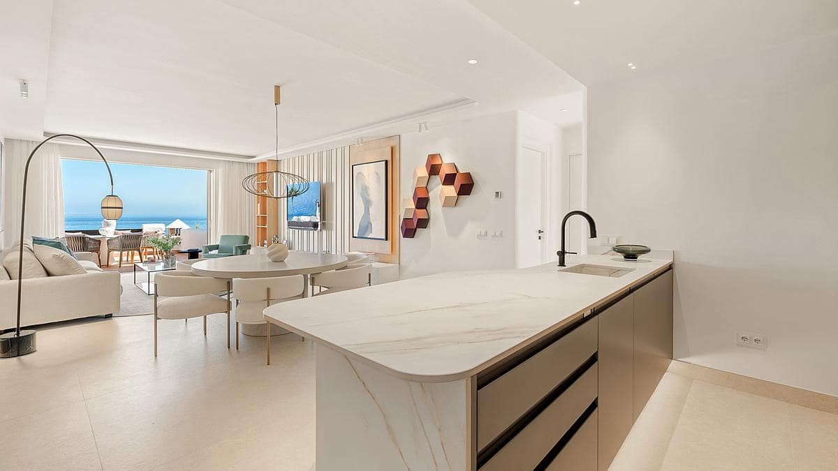 3 chambre Penthouse à vendre à Estepona avec piscine - 2 995 000 € (Ref: 9208980)