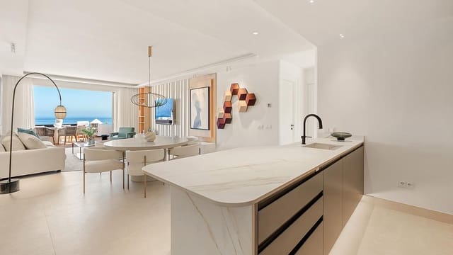 3 chambre Penthouse à vendre à Zona Calvario, Estepona avec piscine - 2 995 000 € (Ref: 9208980)