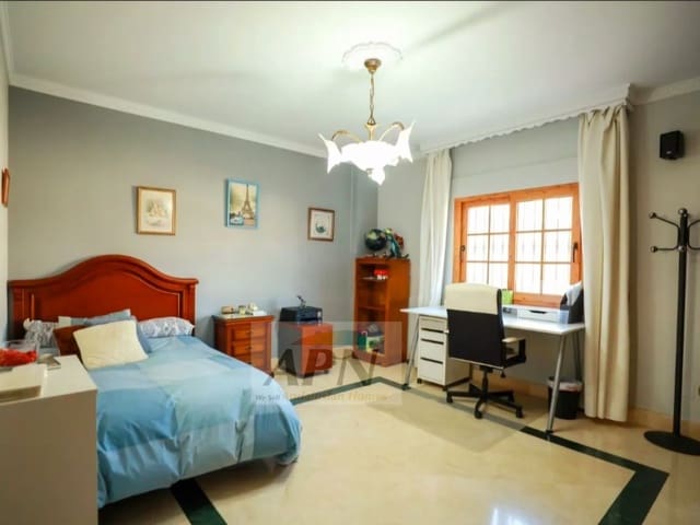 4 makuuhuone Omakotitalo myytävänä paikassa Pizarra mukana uima-altaan - 740 000 € (Ref: 9211096)