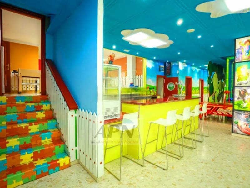 4 makuuhuone Omakotitalo myytävänä paikassa Pizarra mukana uima-altaan - 740 000 € (Ref: 9211096)