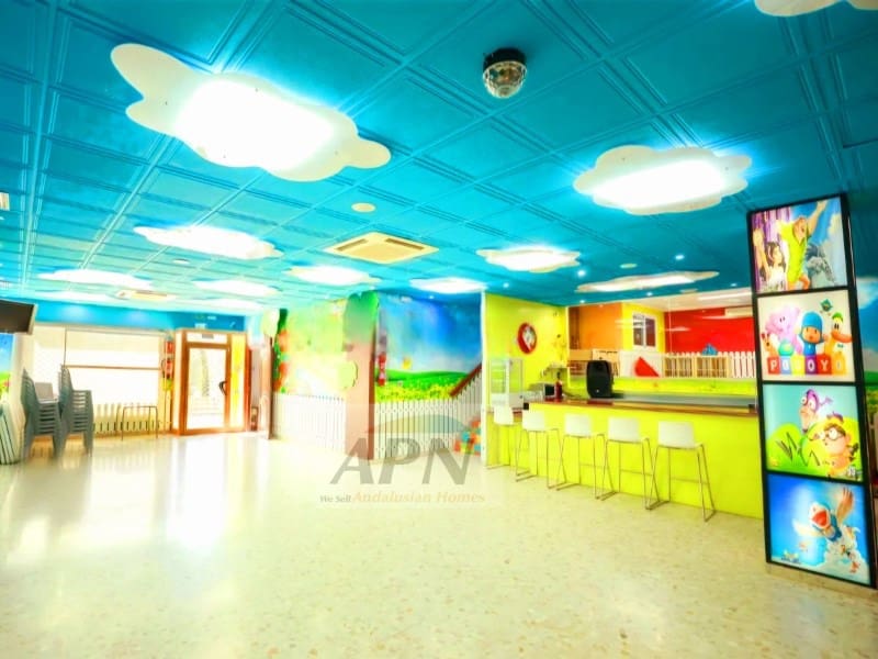 4 makuuhuone Omakotitalo myytävänä paikassa Pizarra mukana uima-altaan - 740 000 € (Ref: 9211096)