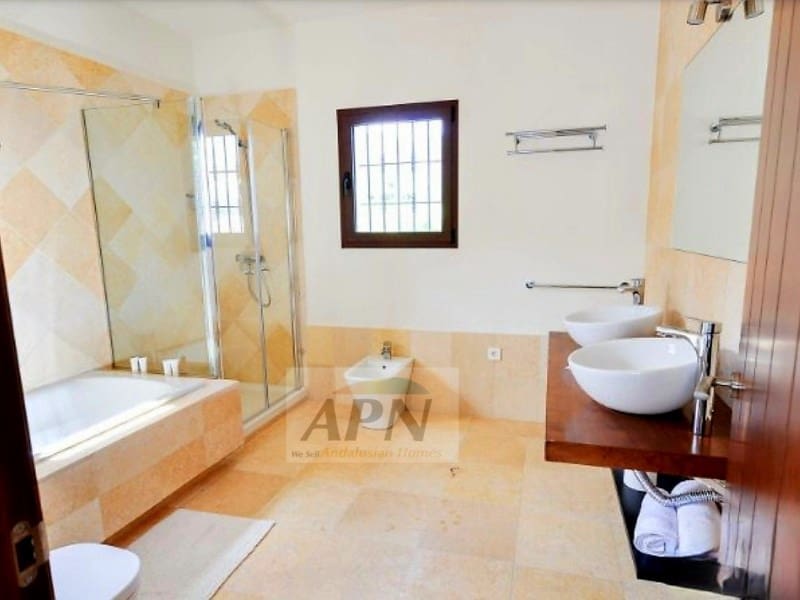 4 camera da letto Finca/Casa di Campagna in vendita in Alora con piscina - 690.000 € (Rif: 9211098)