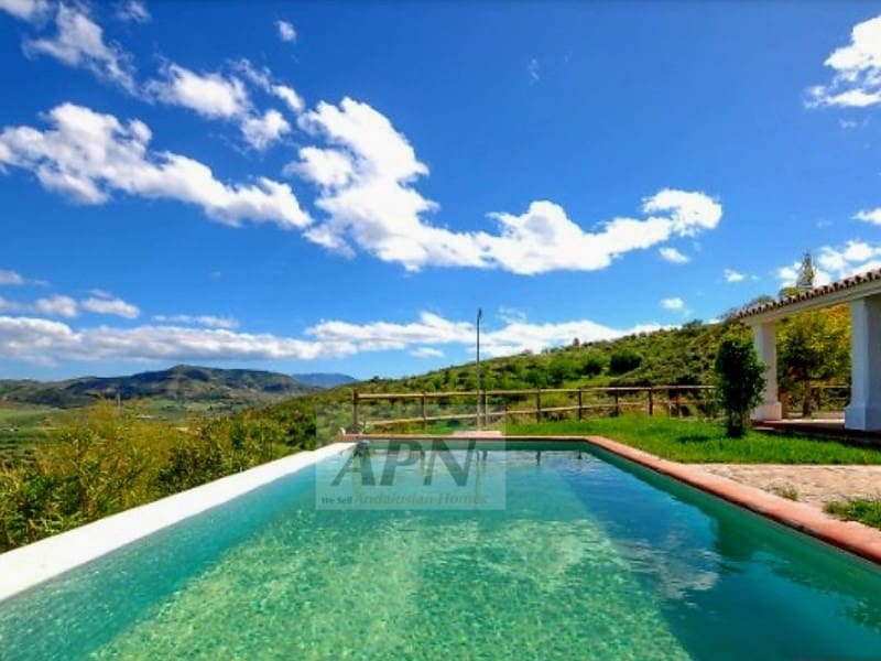 4 camera da letto Finca/Casa di Campagna in vendita in Alora con piscina - 690.000 € (Rif: 9211098)