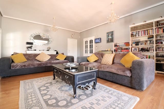 6 makuuhuone Maalaistalo myytävänä paikassa Heredades, Almoradí mukana uima-altaan - 650 000 € (Ref: 9211662)