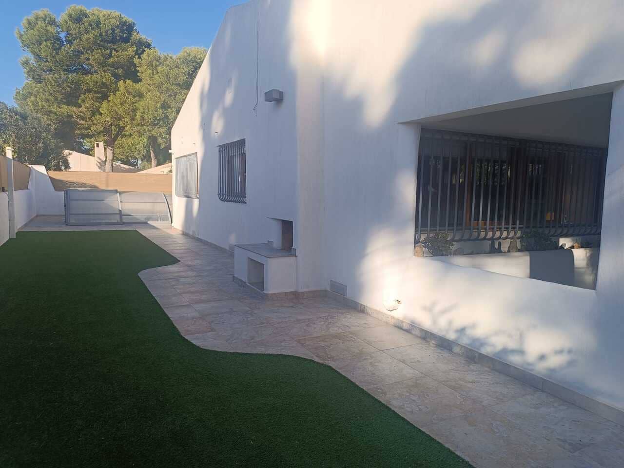 Chalet de 5 habitaciones en Santiago de la Ribera en venta con piscina - 565.000 € (Ref: 9230214)
