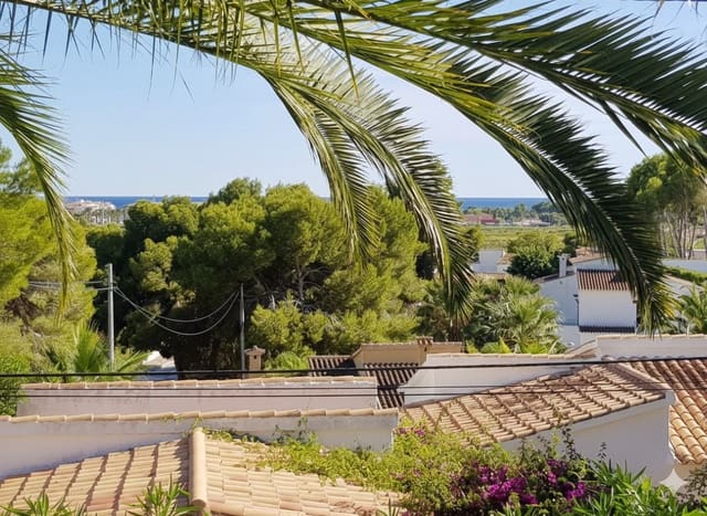 Pareado de 3 habitaciones en Pinar del Advocat - Cometa, Teulada-Moraira en venta con garaje - 535.000 € (Ref: 9230530)