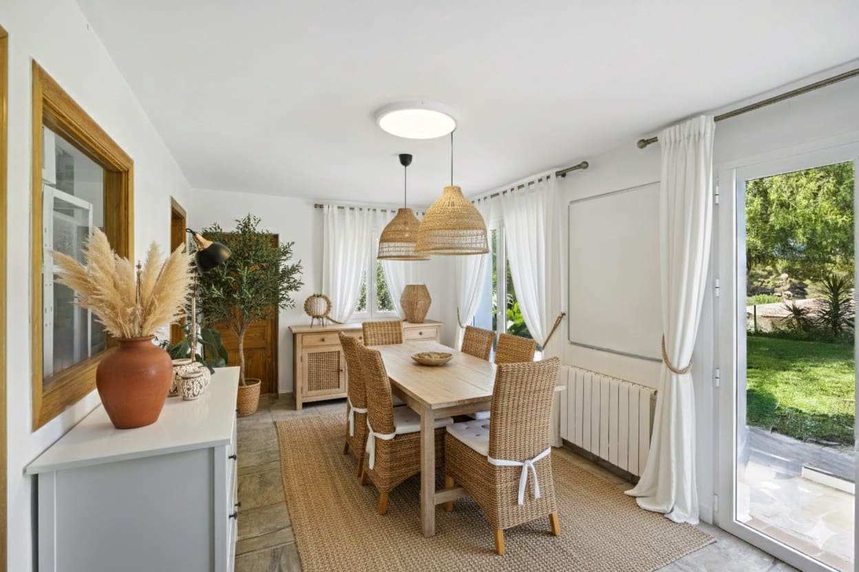 7 soveværelse Villa til salg i Javea / Xabia med swimmingpool - € 995.000 (Ref: 9230531)