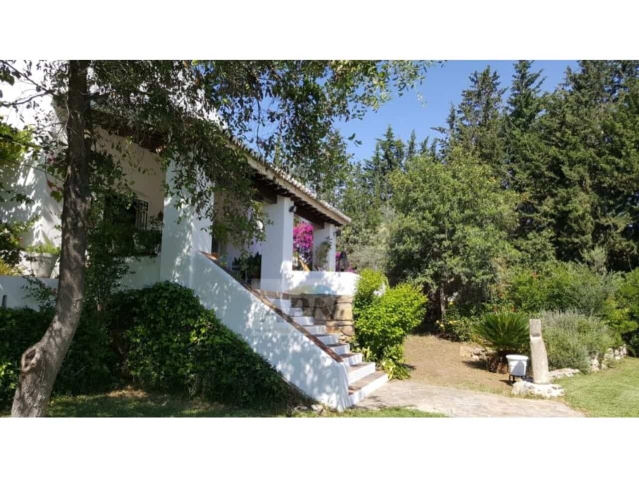 3 bedroom Finca/Country House for sale in Alora with pool - € 649,000 (Ref: 9231184)