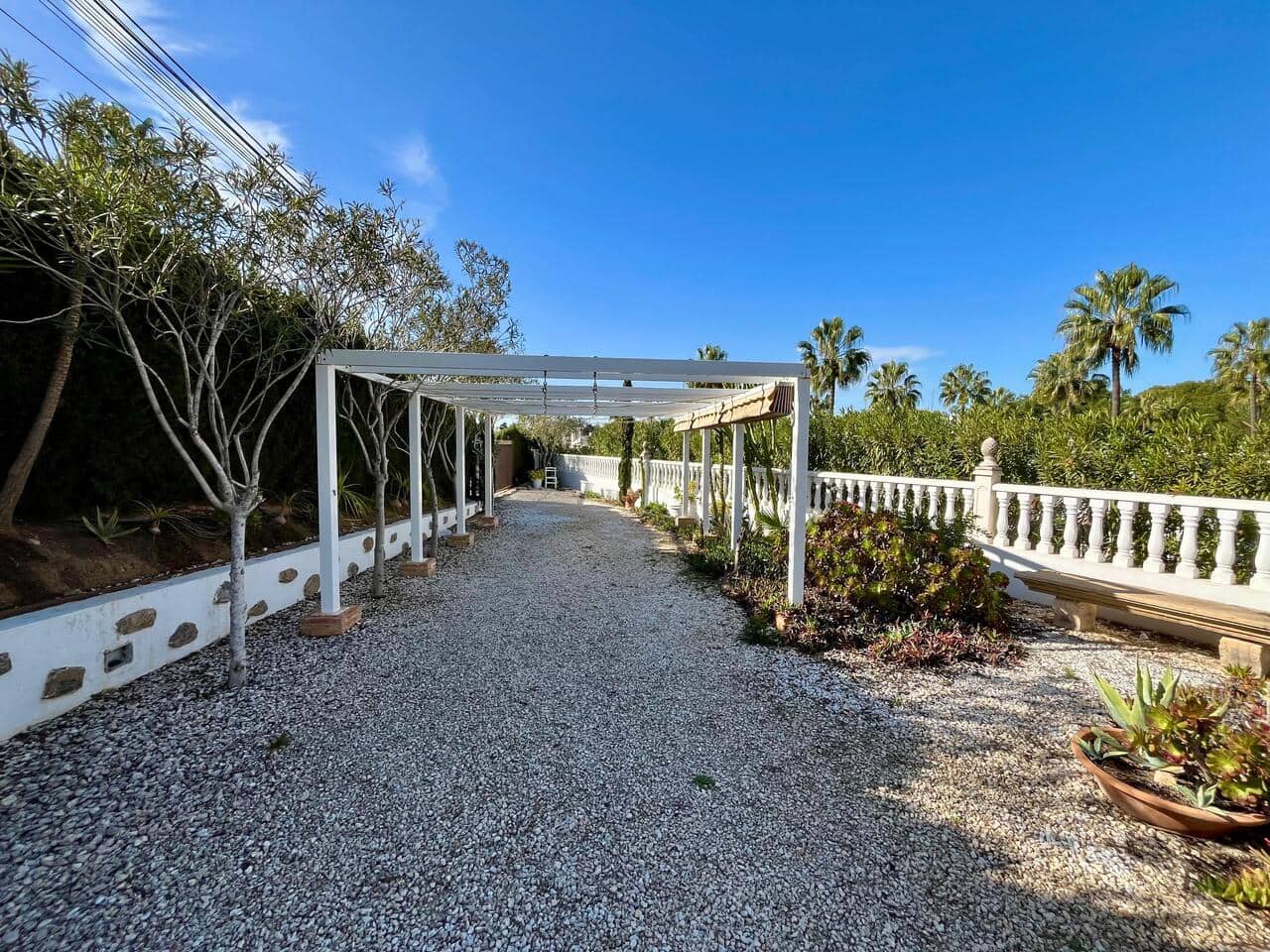 4 camera da letto Villa in vendita in Villamartin con piscina - 879.000 € (Rif: 9242897)