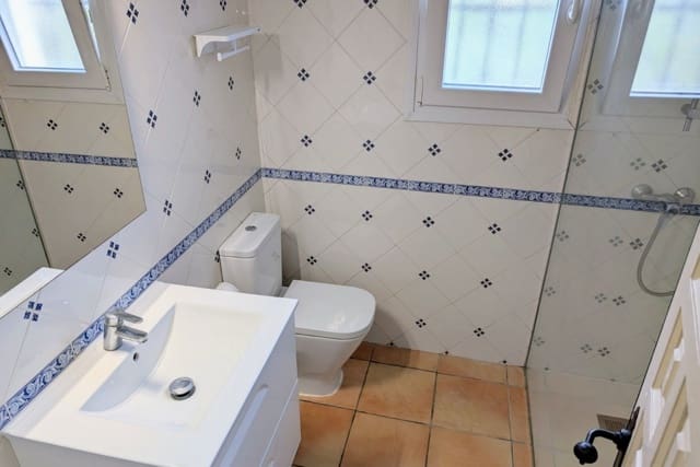 4 quarto Moradia para venda em Moraira com piscina garagem - 595 000 € (Ref: 9252534)