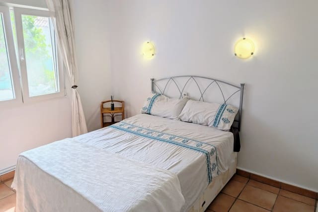 4 quarto Moradia para venda em Moraira com piscina garagem - 595 000 € (Ref: 9252534)