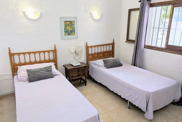 4 quarto Moradia para venda em Moraira com piscina garagem - 595 000 € (Ref: 9252534)