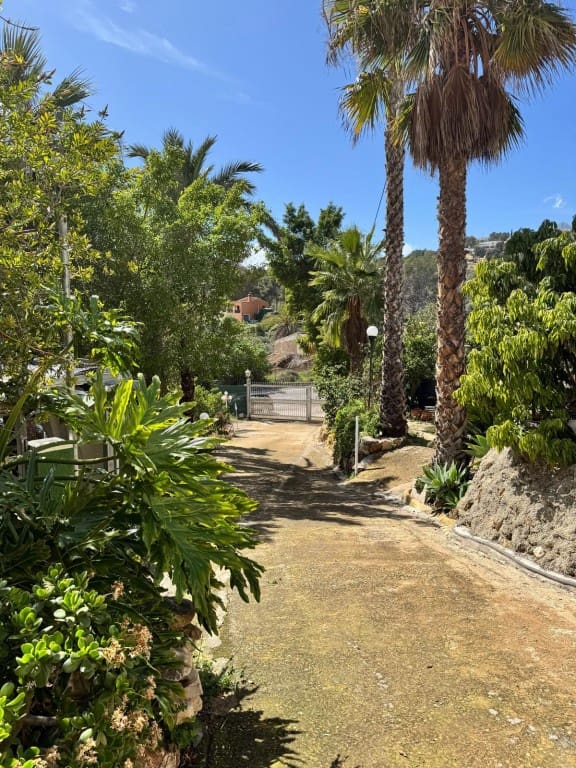 6 soveværelse Finca/Landehus til salg i Alfaz del Pi / L'Alfas del Pi med swimmingpool garage - € 595.000 (Ref: 9256307)