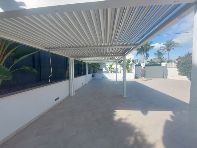 5 sypialnia Willa na sprzedaż w Albir, Alfaz del Pi / L'Alfàs del Pi z basenem - 1 200 000 € (Ref: 9264006)