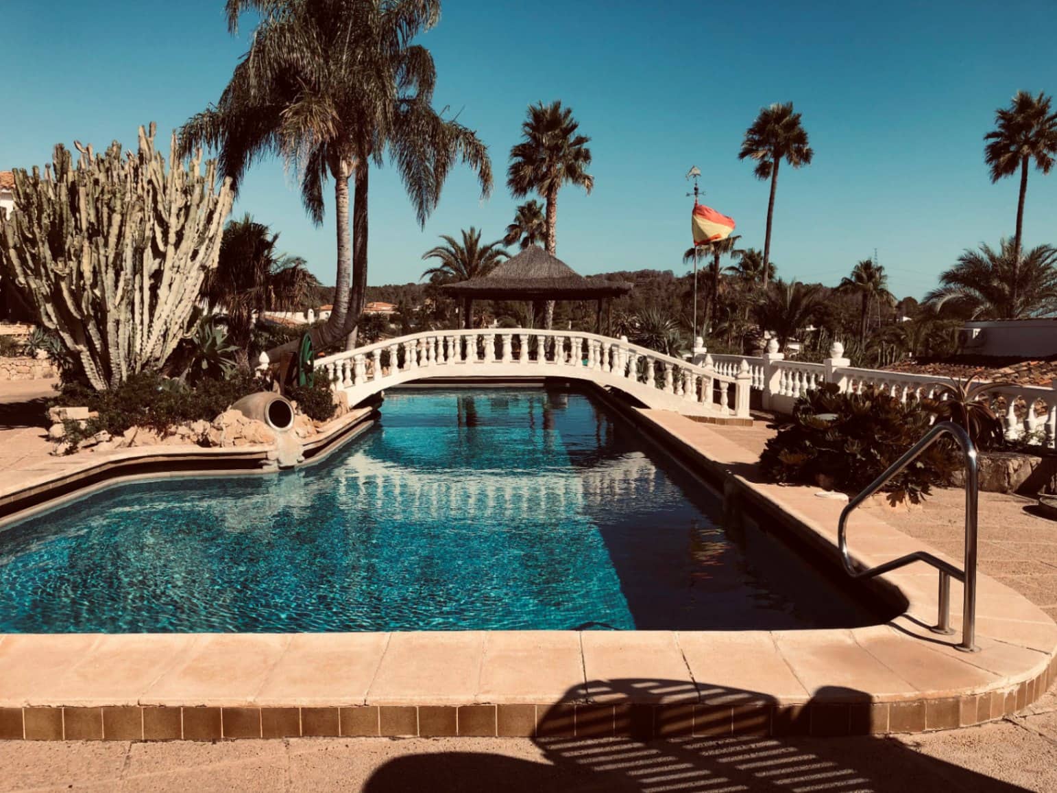 16 sypialnia Willa na sprzedaż w Calpe / Calp z basenem garażem - 1 995 000 € (Ref: 9265069)