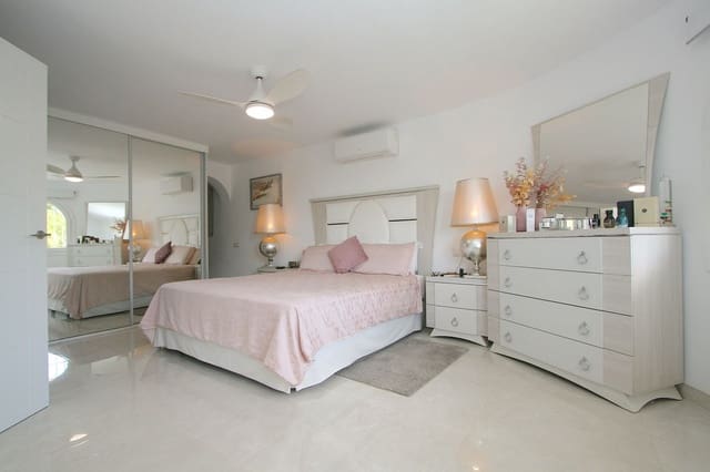 3 soverom Villa til salgs i Mijas pueblo, Mijas med svømmebasseng - € 795 000 (Ref: 9271831)