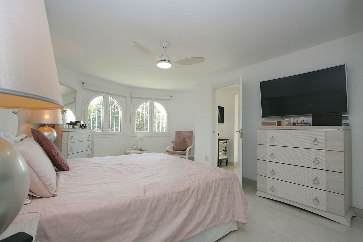 3 soverom Villa til salgs i Mijas med svømmebasseng - € 795 000 (Ref: 9271831)